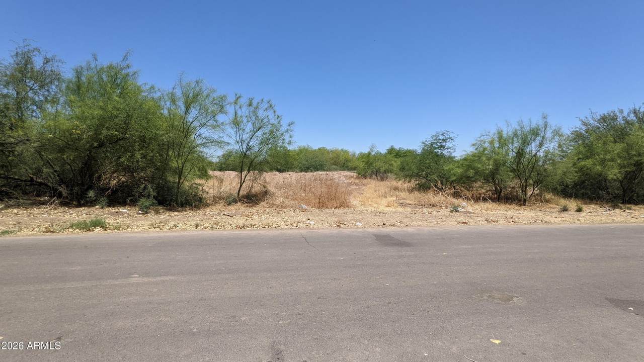 6205 121st Avenue - Photo 1