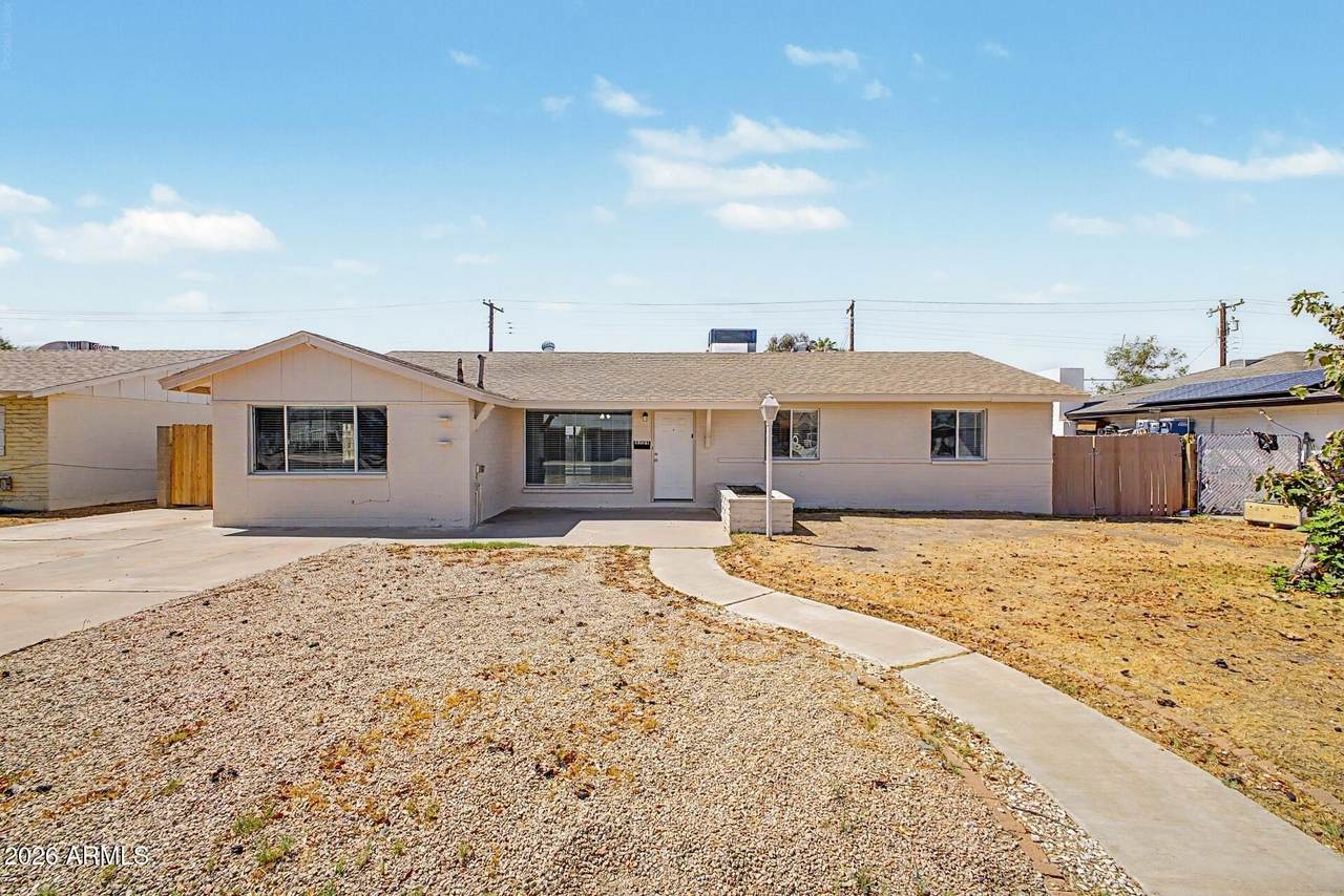 3731 Glenn Drive - Photo 1