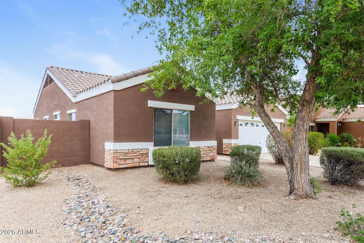 https://bt-photos.global.ssl.fastly.net/armls/1280_boomver_1_7063398-2.jpg