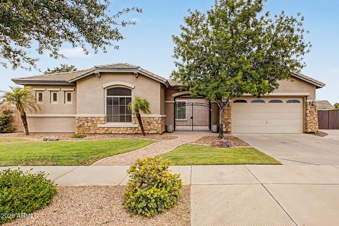 19006 Arrowhead Trail - Photo 1