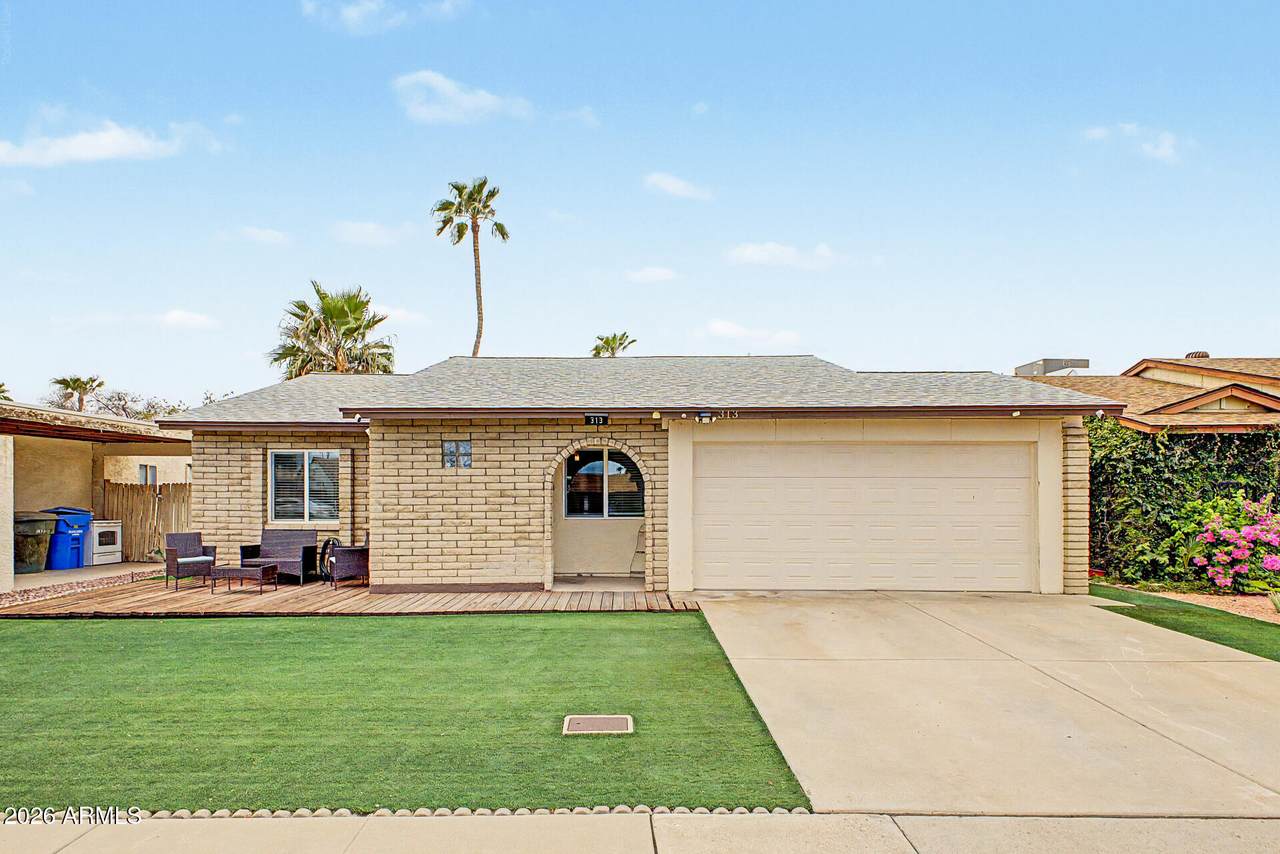 313 Sequoia Drive - Photo 1