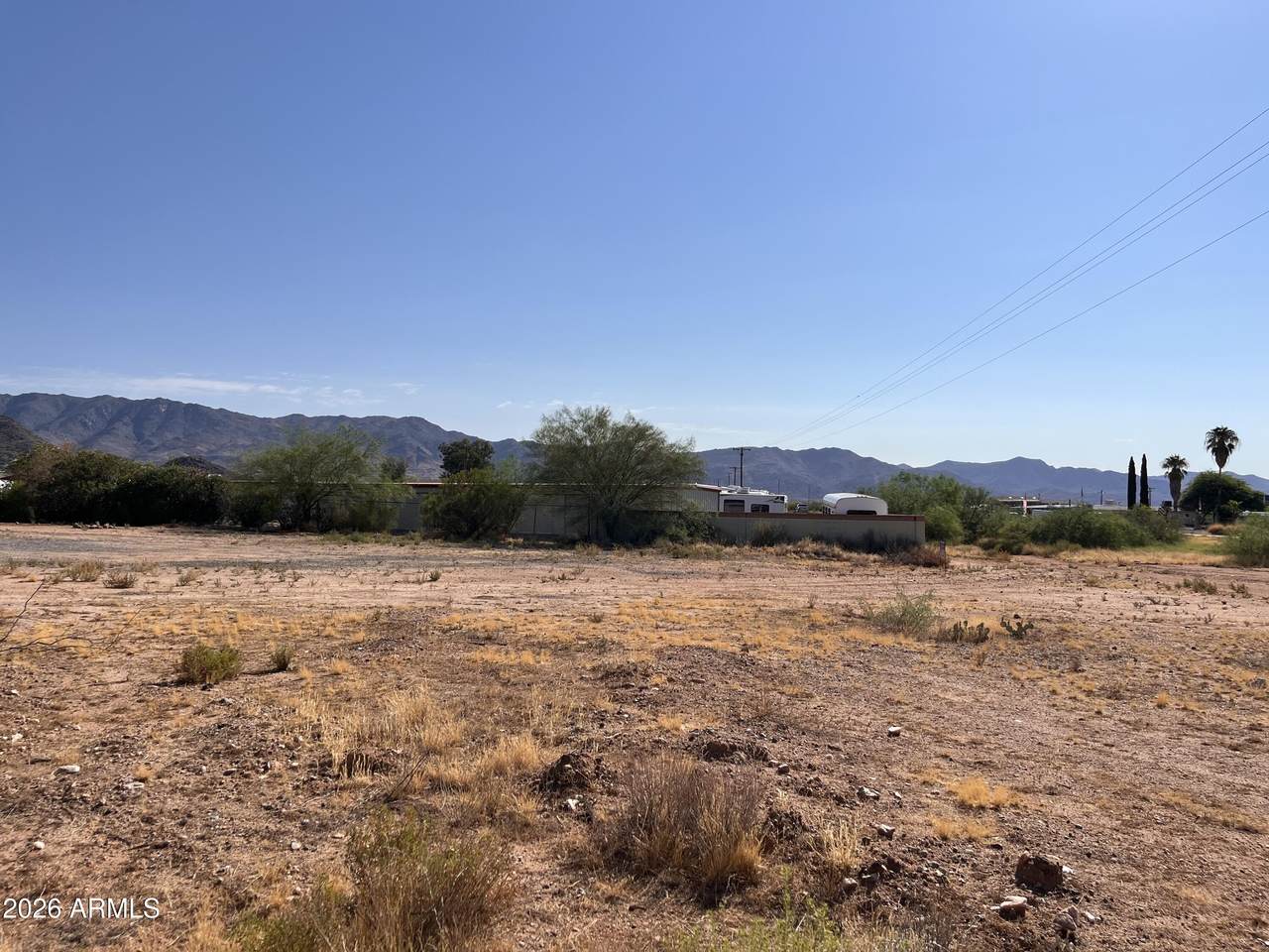 https://bt-photos.global.ssl.fastly.net/armls/1280_boomver_1_7063746-2.jpg