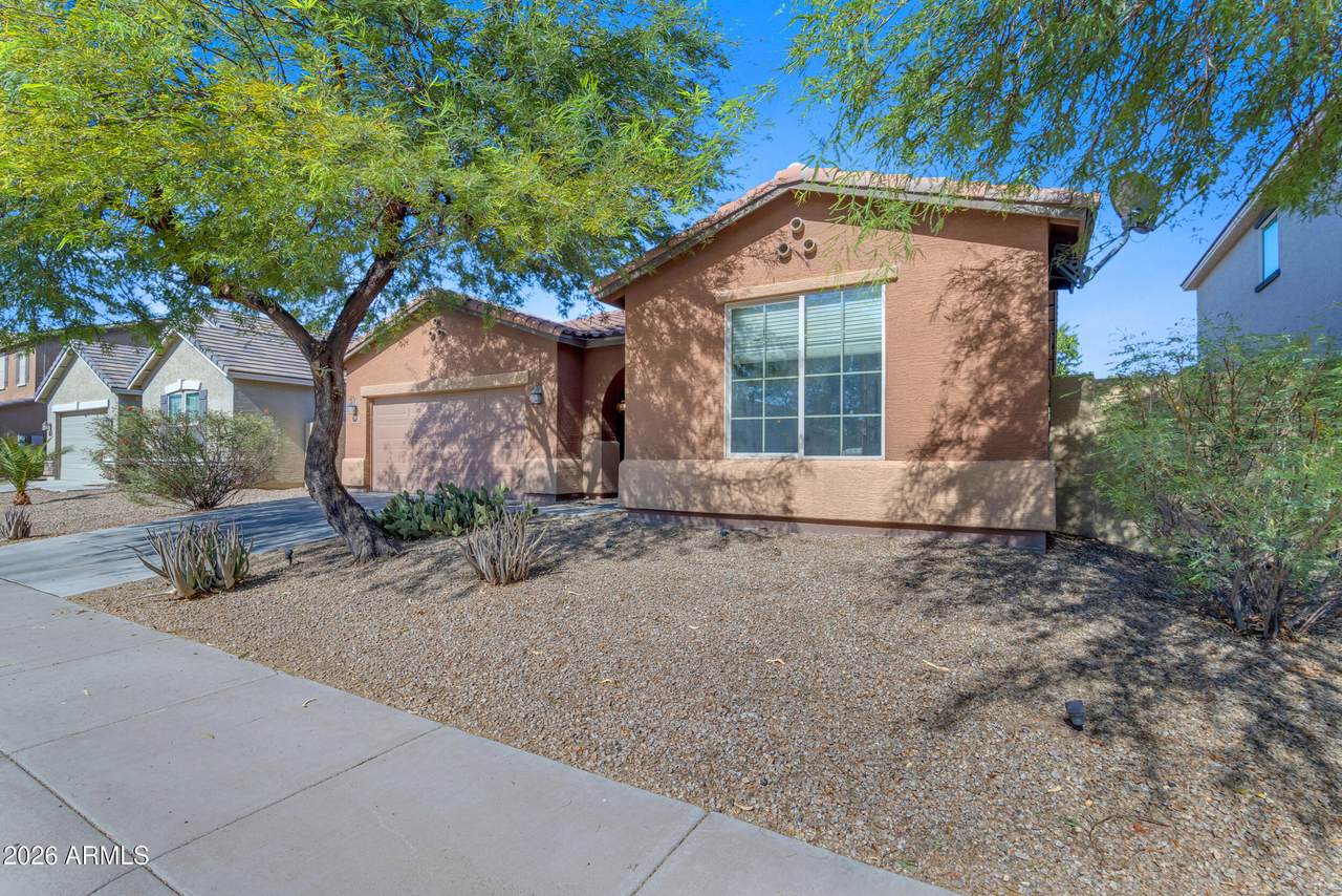 7913 41ST Drive - Photo 1