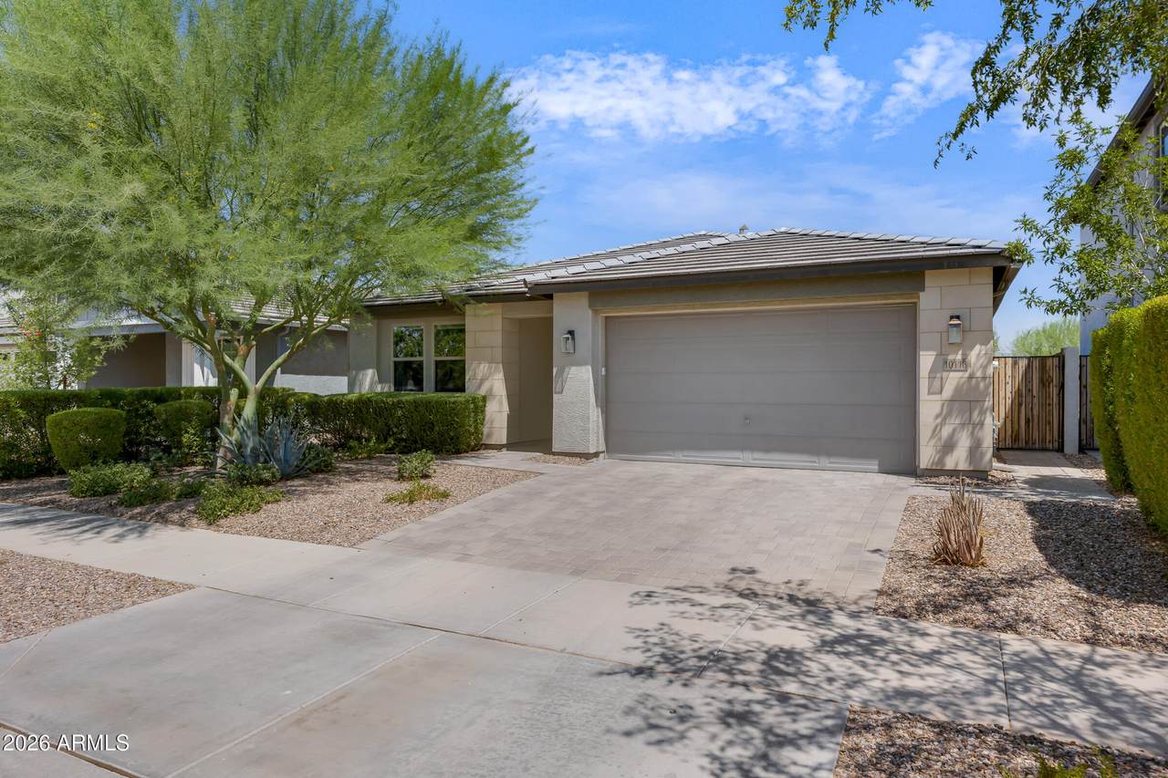 10118 Revolution Drive - Photo 1