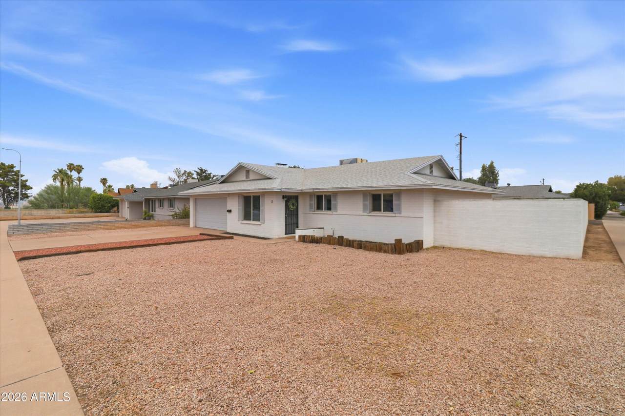 2 Fairmont Drive - Photo 1