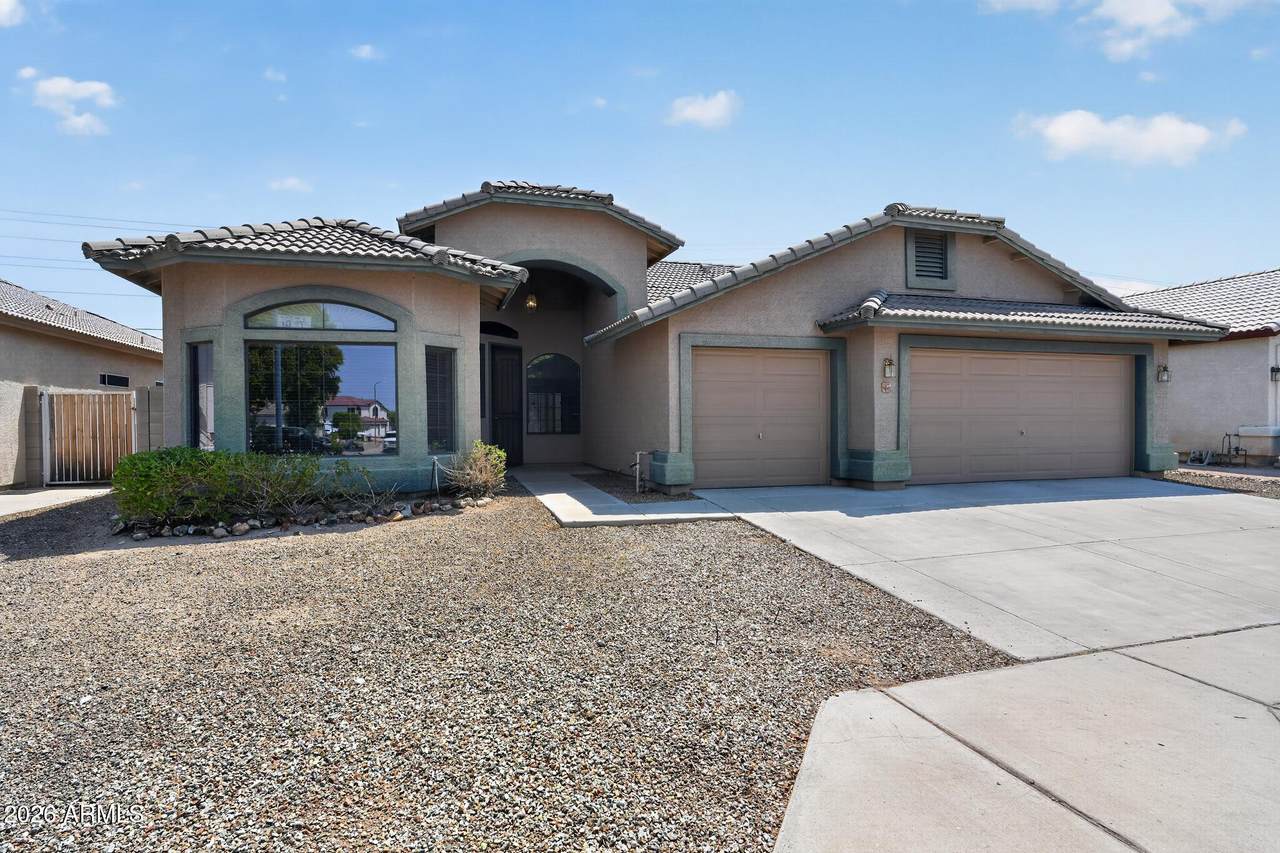 9001 7TH Drive - Photo 1