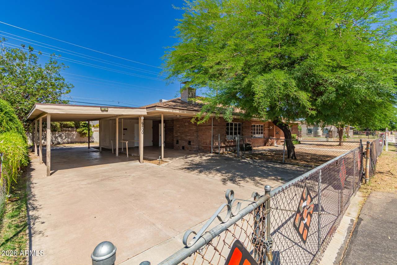 6100 36TH Avenue - Photo 1