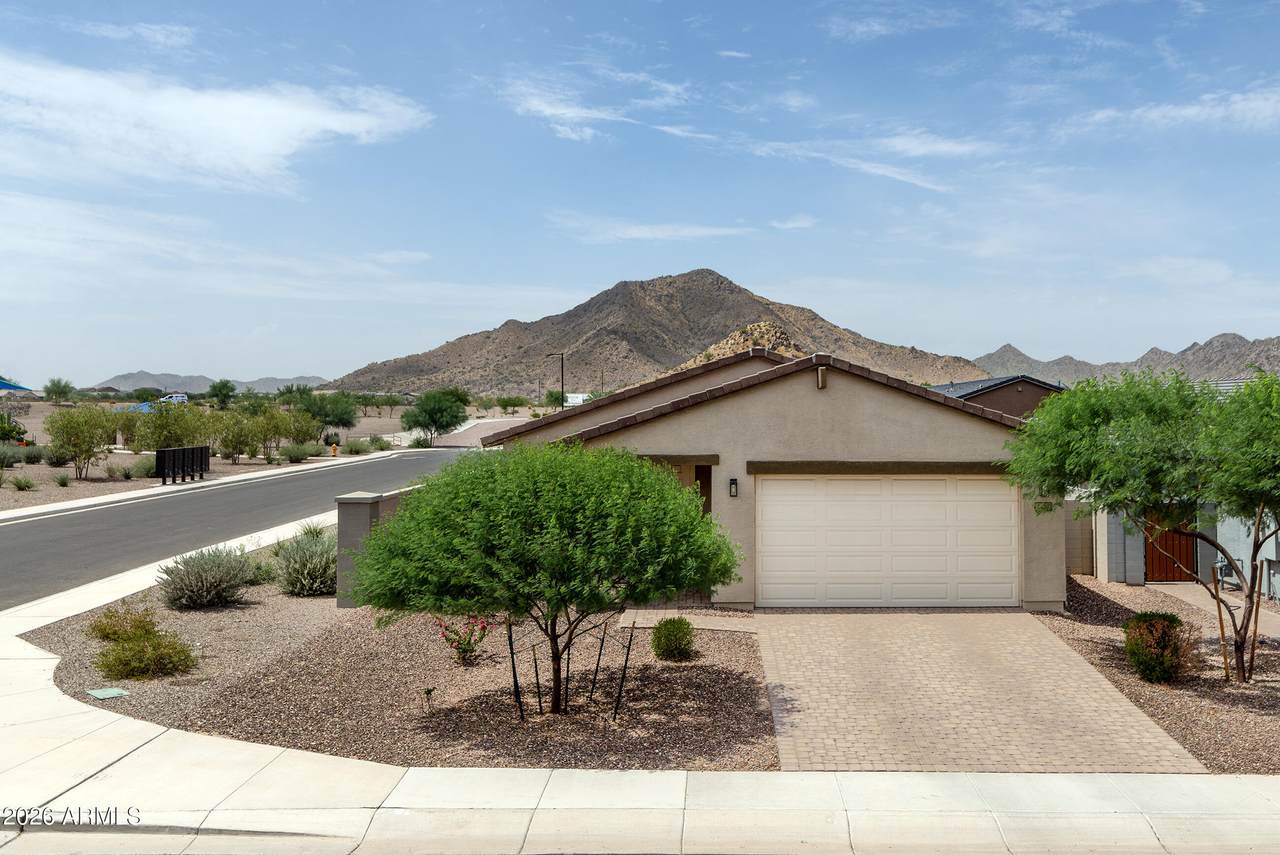 4457 Hunter Trail - Photo 1