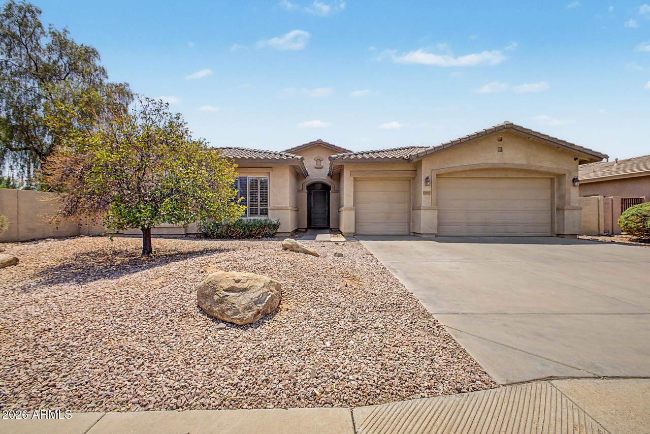 1414 Robin Lane - Photo 1