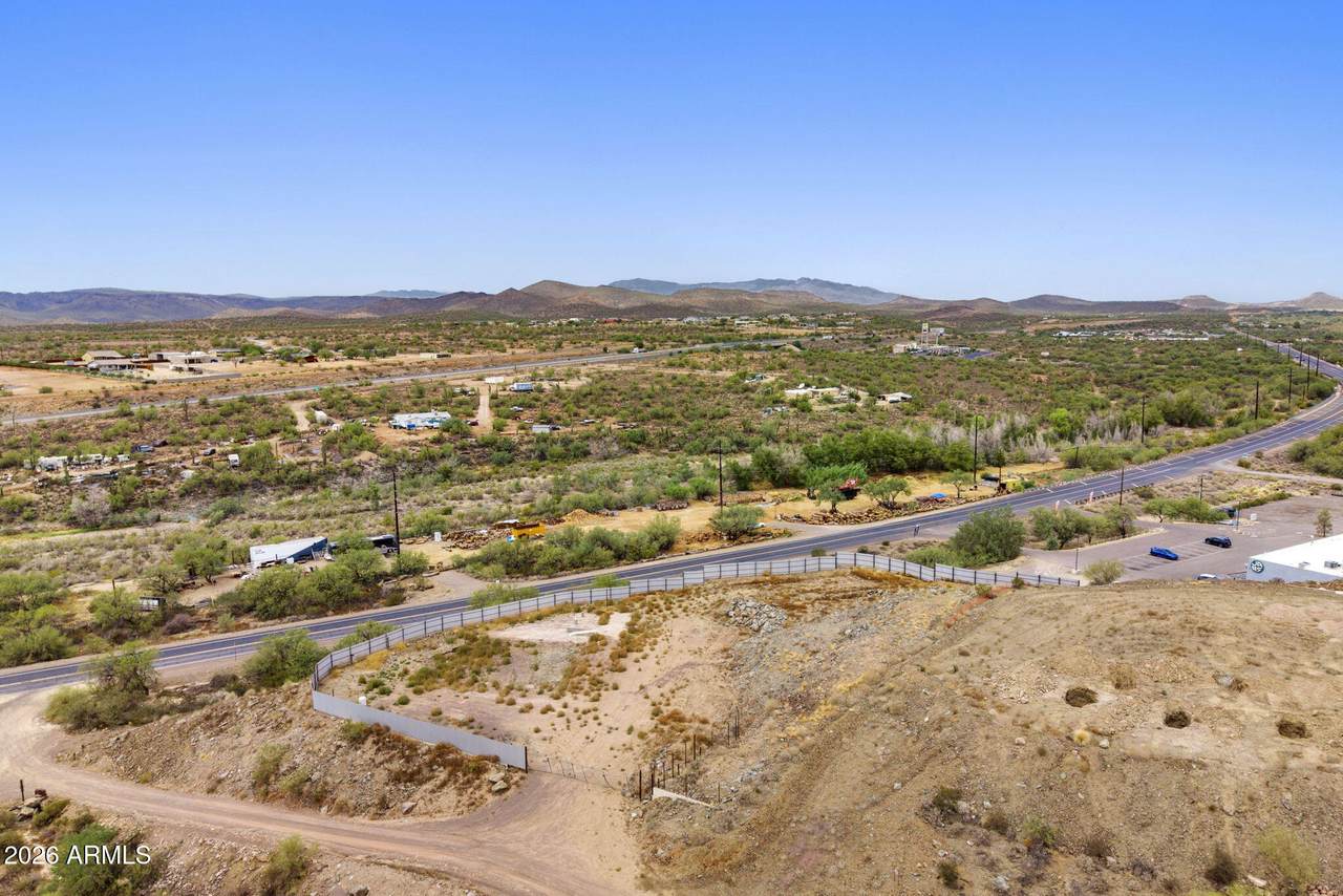 46605 Black Canyon Highway - Photo 1