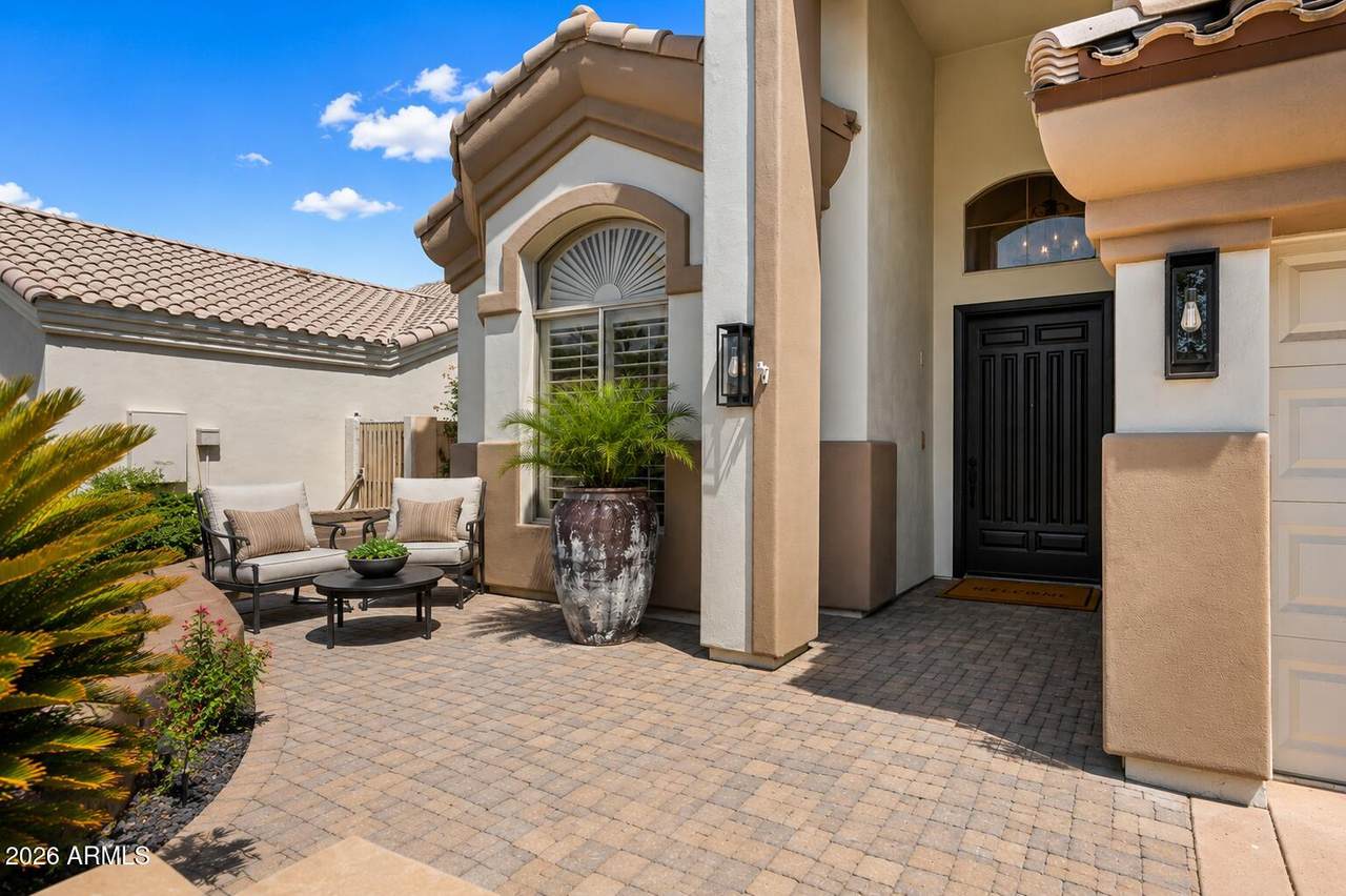https://bt-photos.global.ssl.fastly.net/armls/1280_boomver_1_7065735-2.jpg