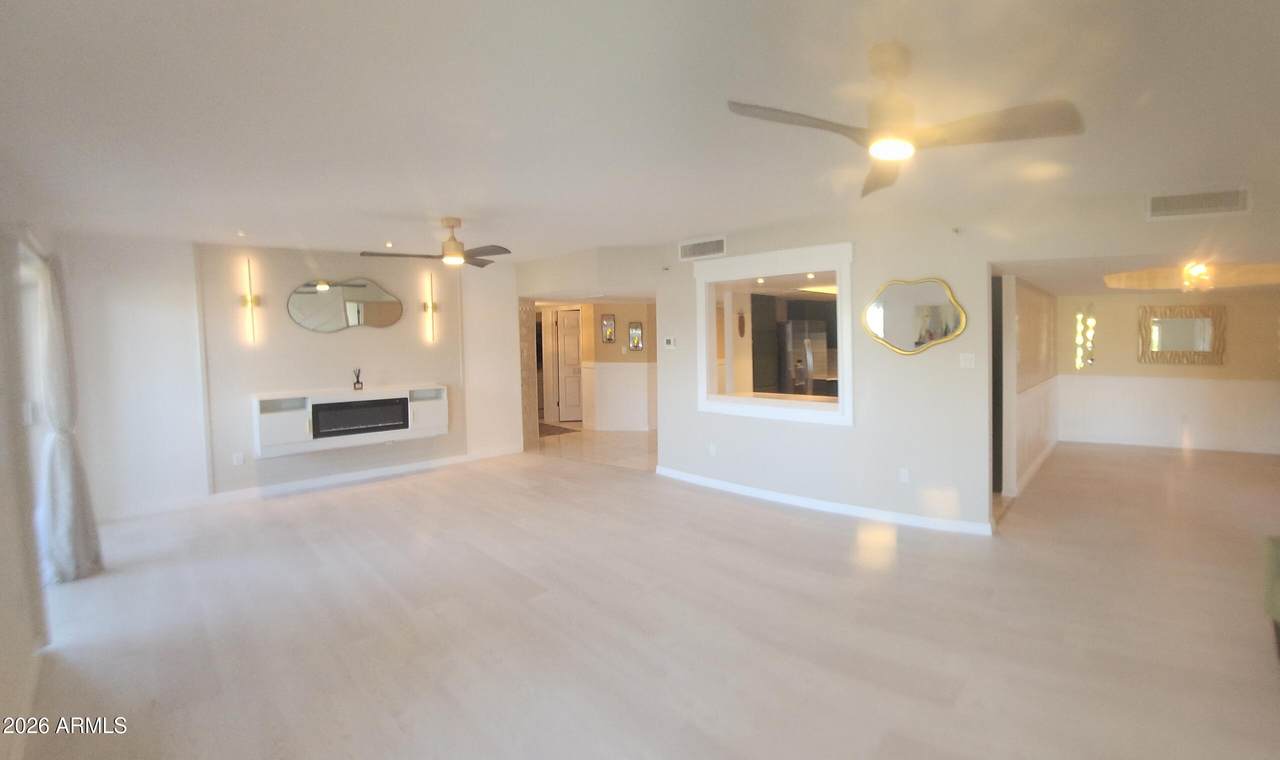 7860 Camelback Road - Photo 1