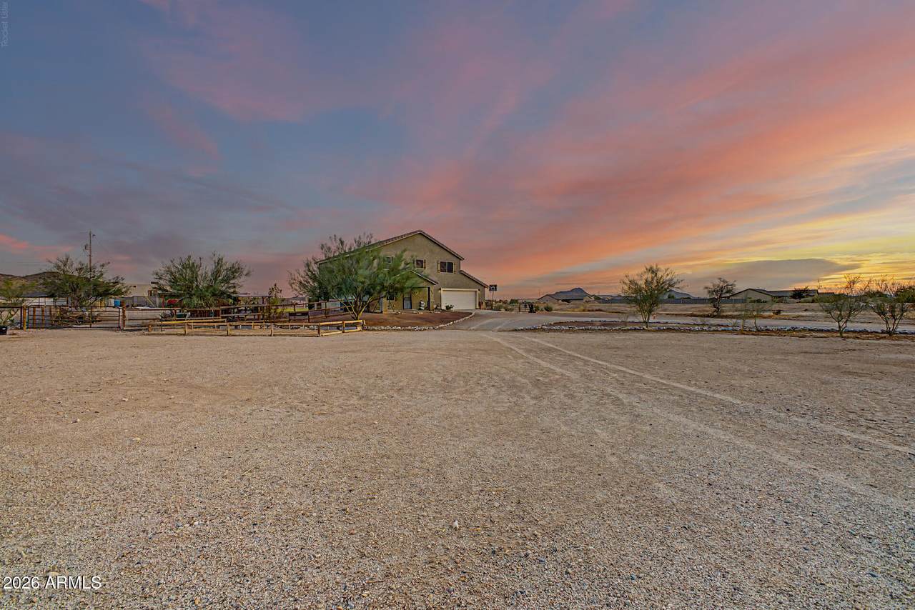 19321 Arlington Road - Photo 1