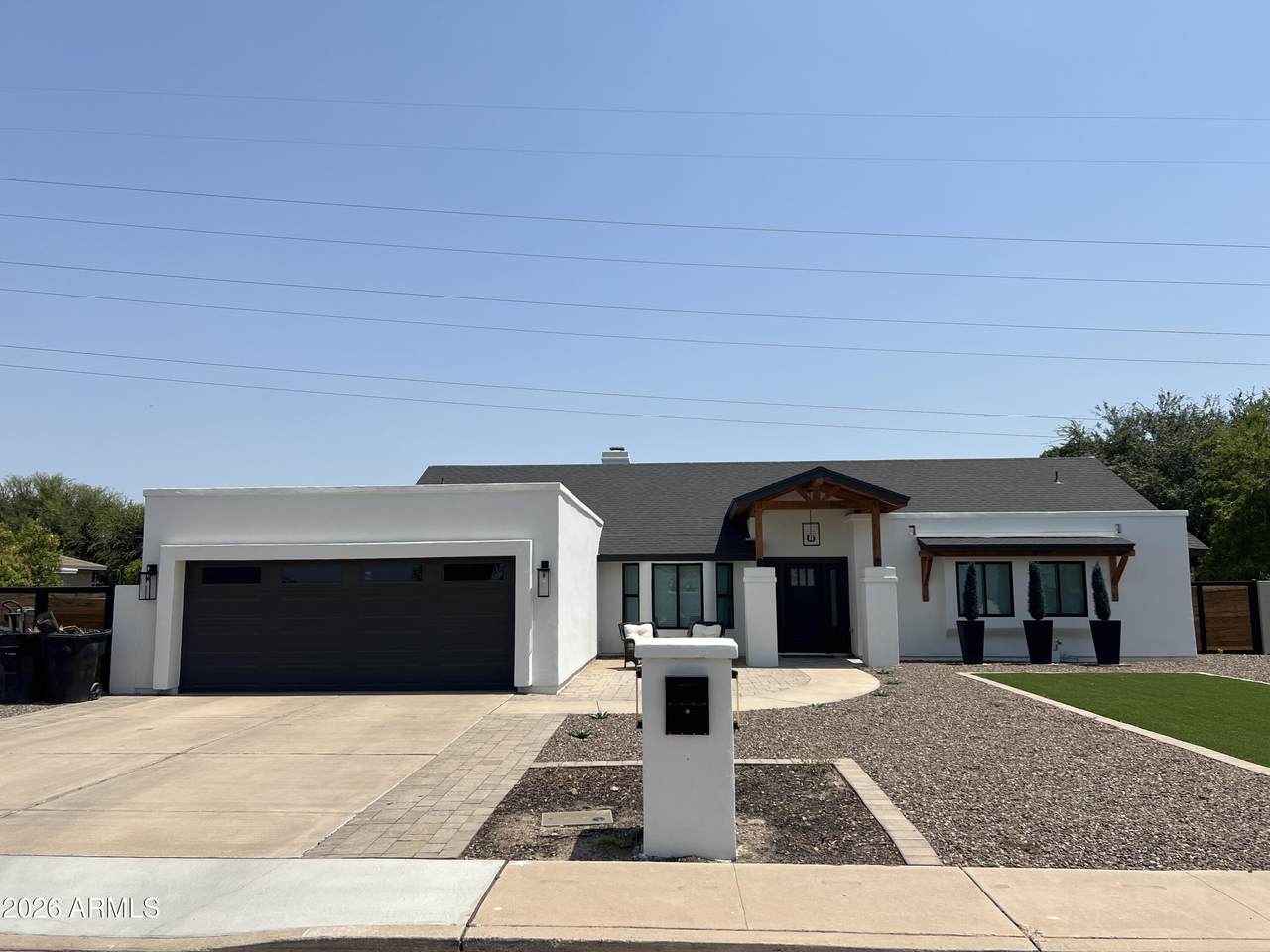 2157 Doran - Photo 1