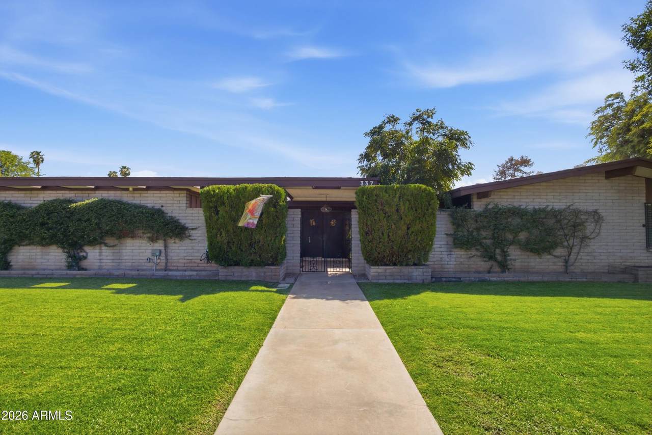 337 Geneva Drive - Photo 1
