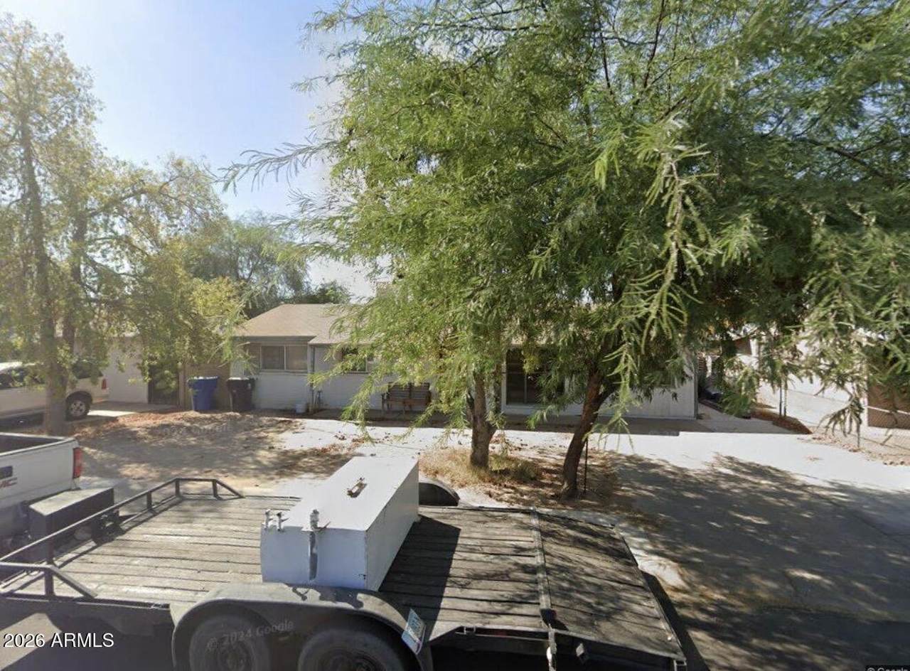 306 2nd Avenue - Photo 1