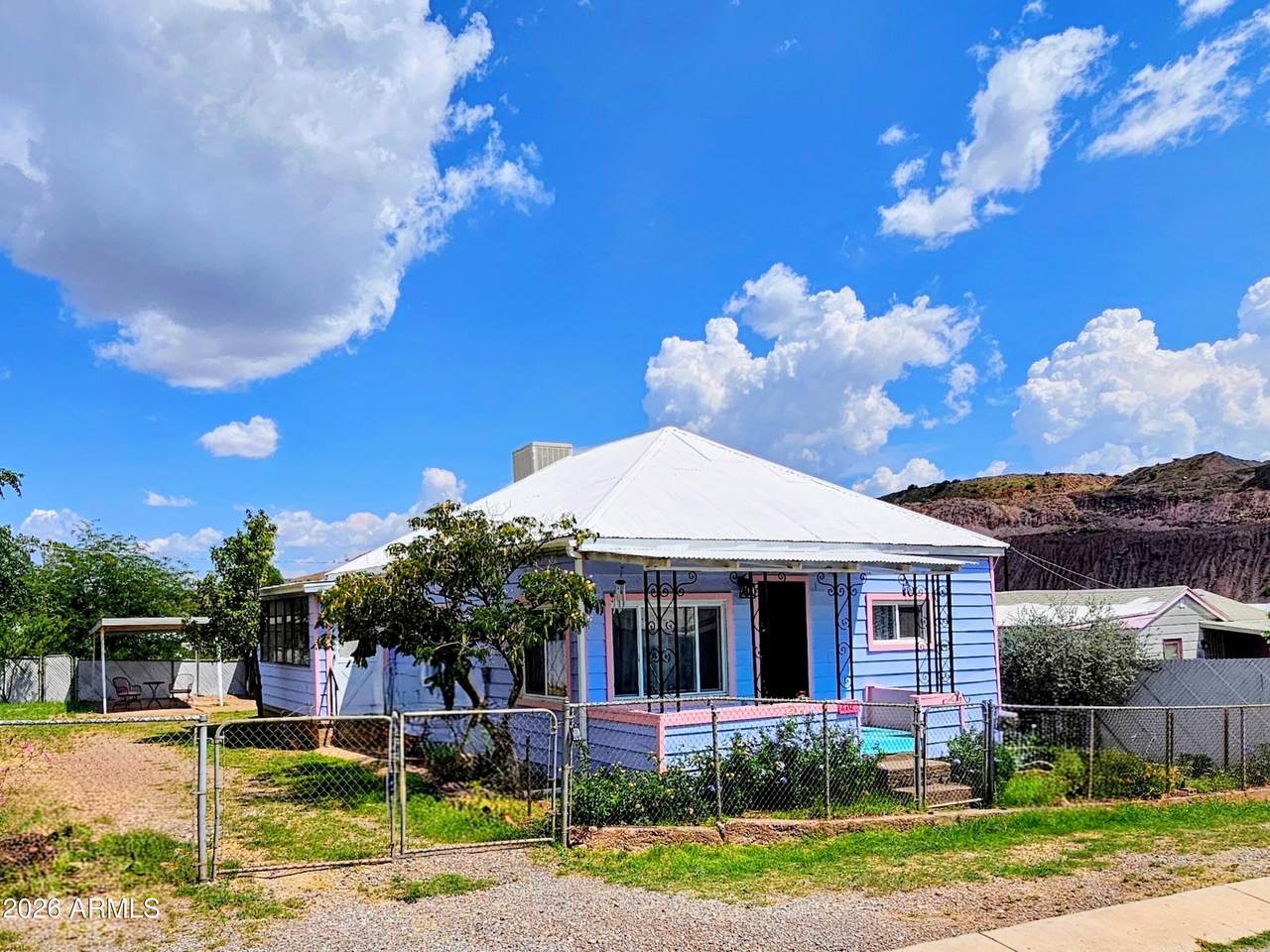 210 C Street - Photo 1
