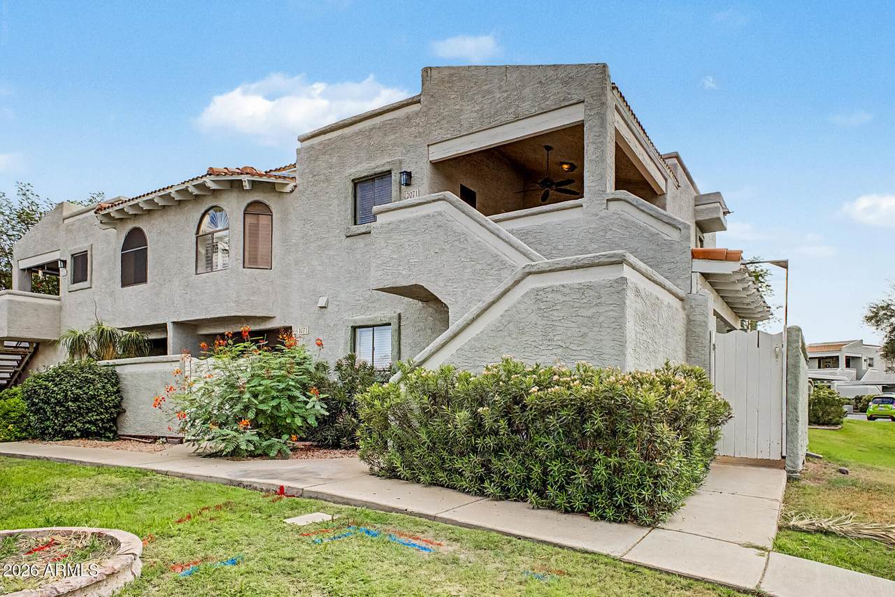 850 River Drive - Photo 1