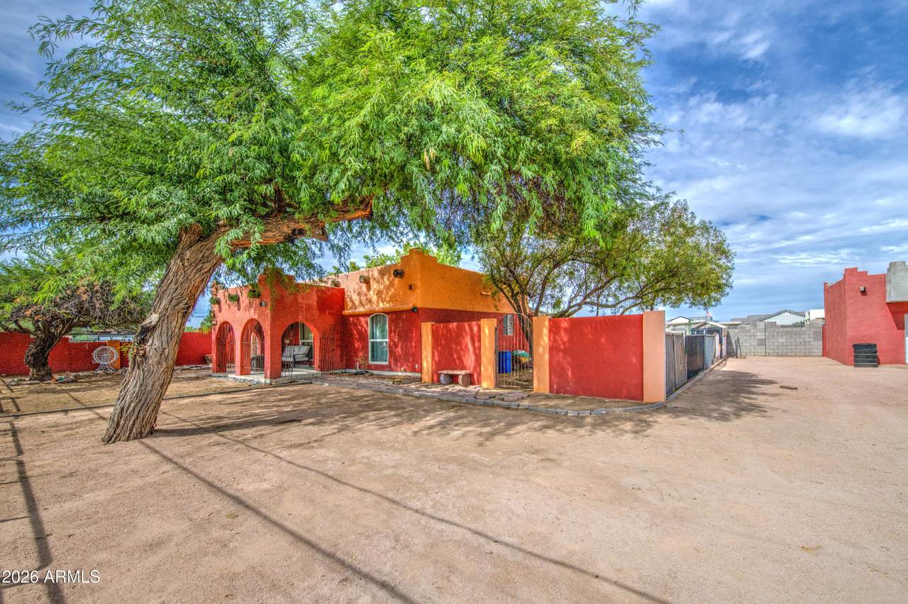 25416 Grapefruit Drive - Photo 1