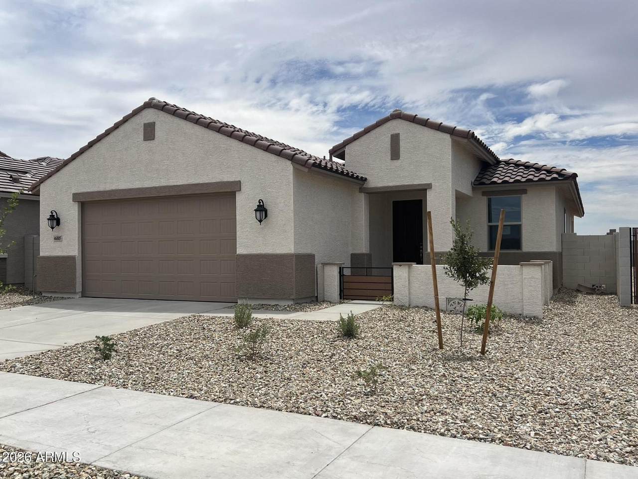 46885 Crescent Moon Drive - Photo 1