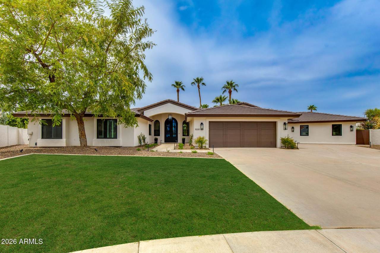 9220 83RD Street - Photo 1