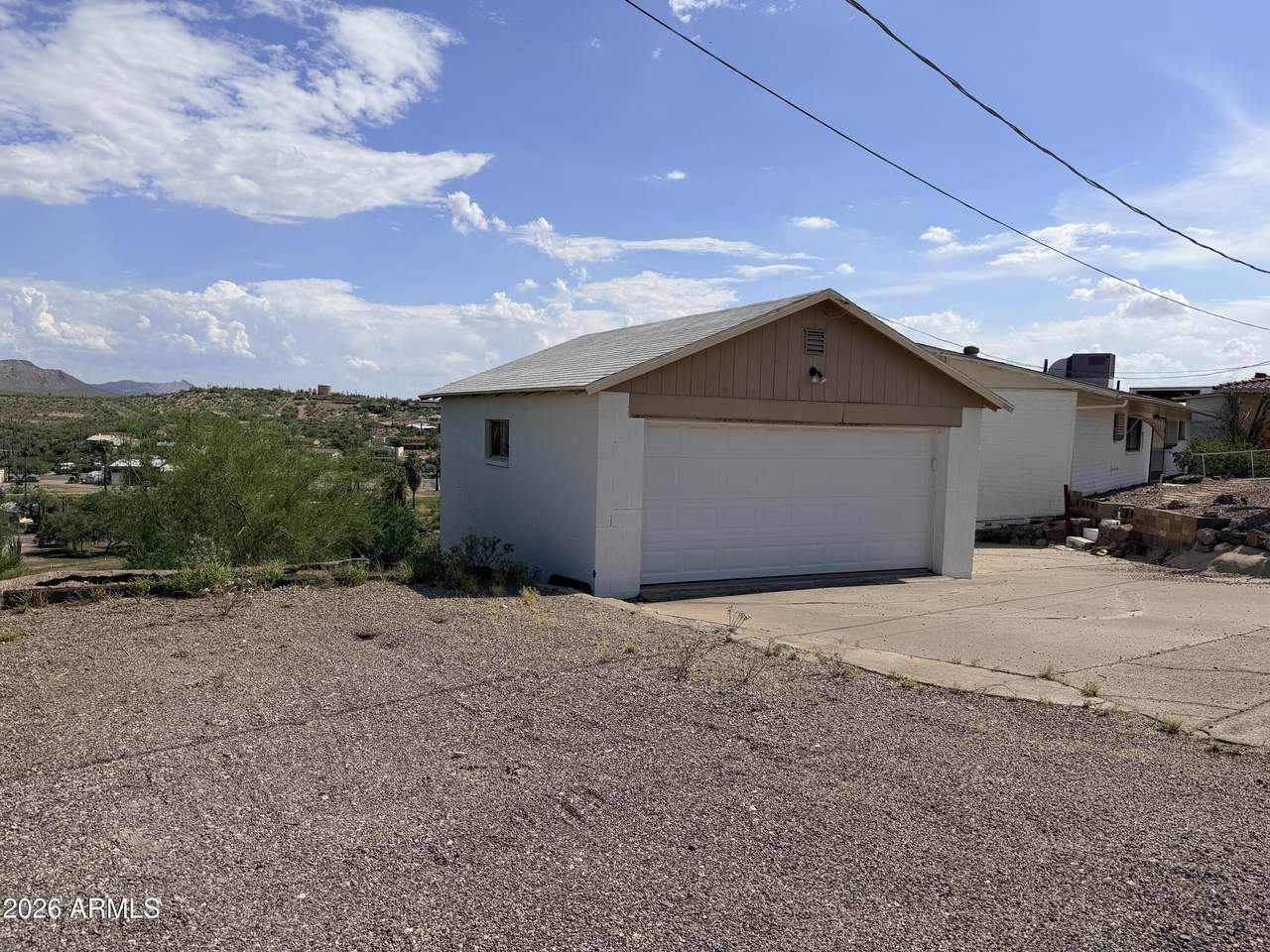981 Sherwood Way - Photo 1