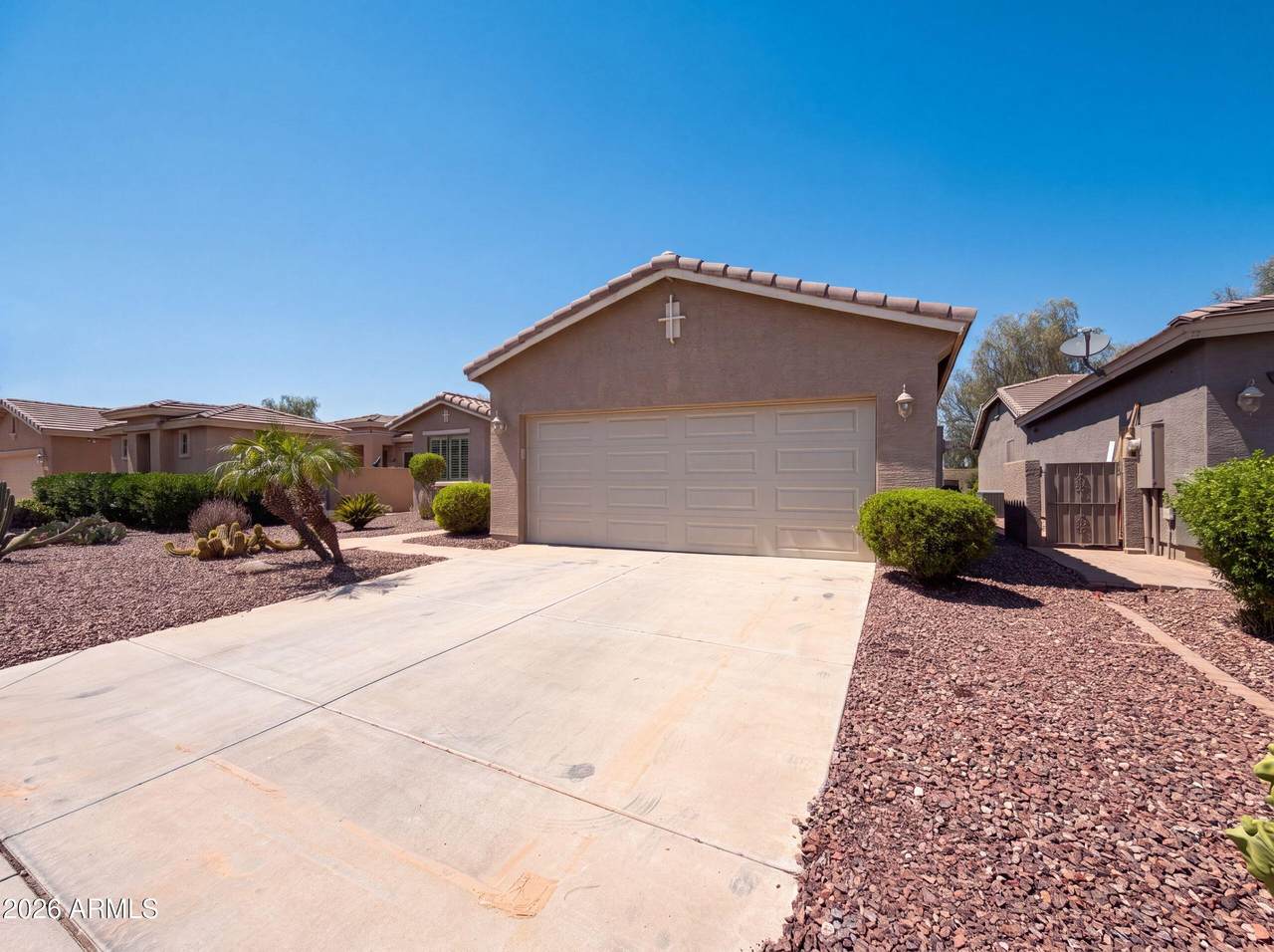 42504 Abbey Road - Photo 1