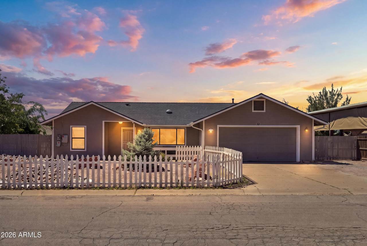 312 Pioneer Trail - Photo 1