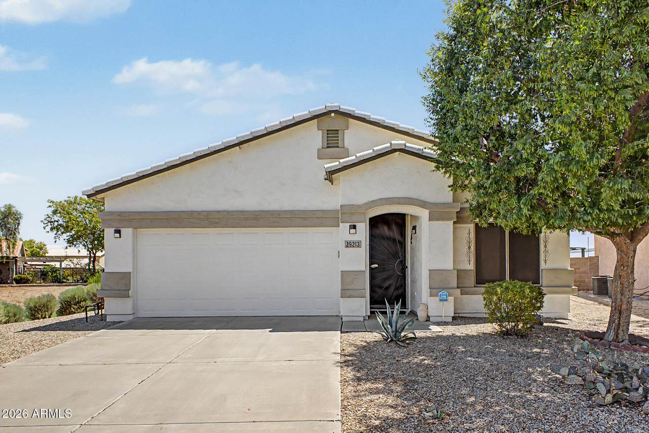 29213 Shannon Drive - Photo 1