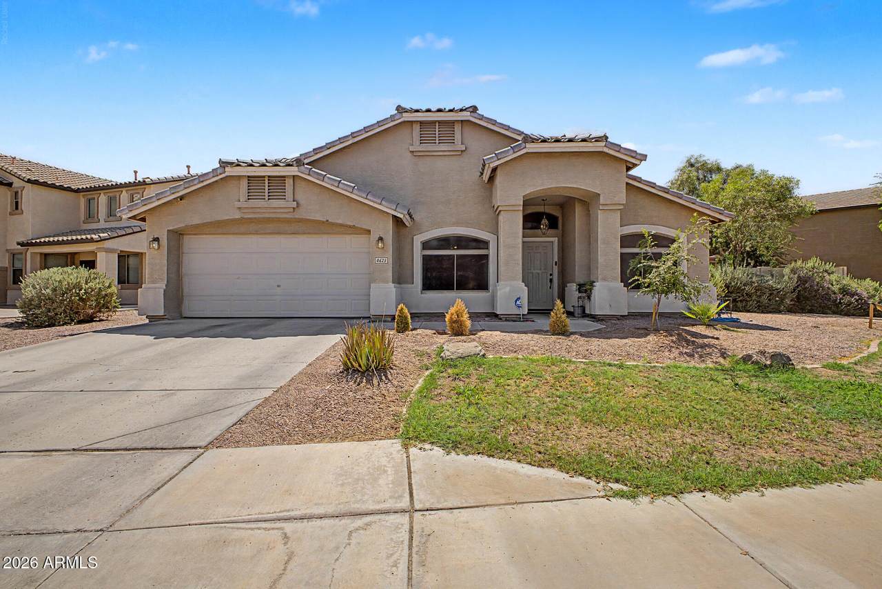 4623 Desert Lane - Photo 1