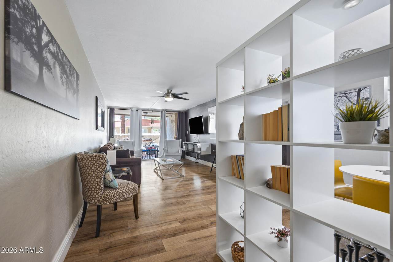 7625 Camelback Road - Photo 1