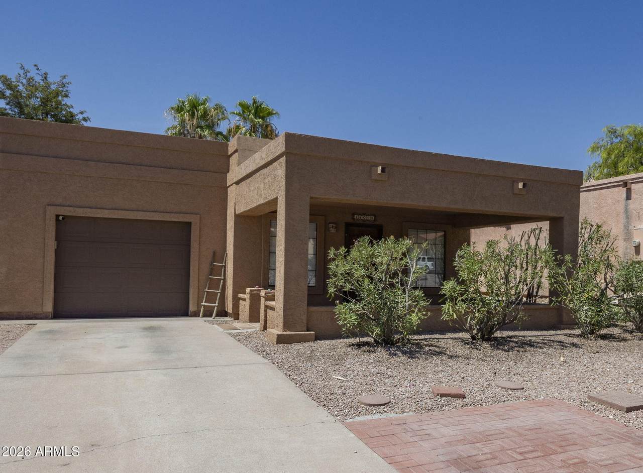 14008 Cameo Drive - Photo 1