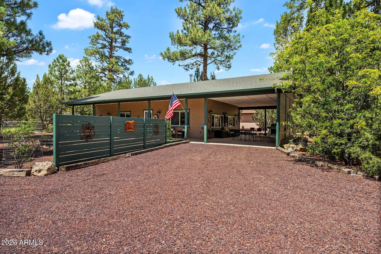 2976 Pine Rim Road - Photo 1