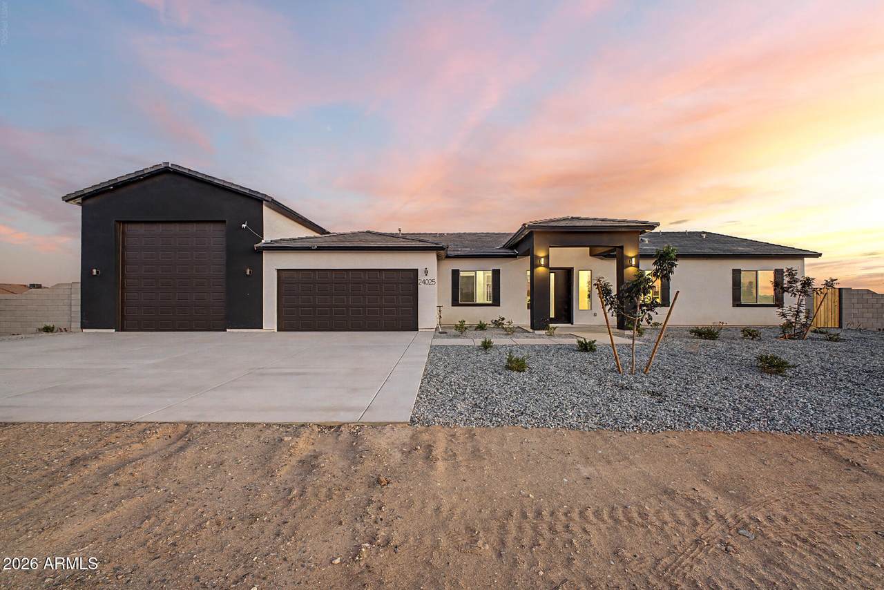 24025 Beacon Lane - Photo 1