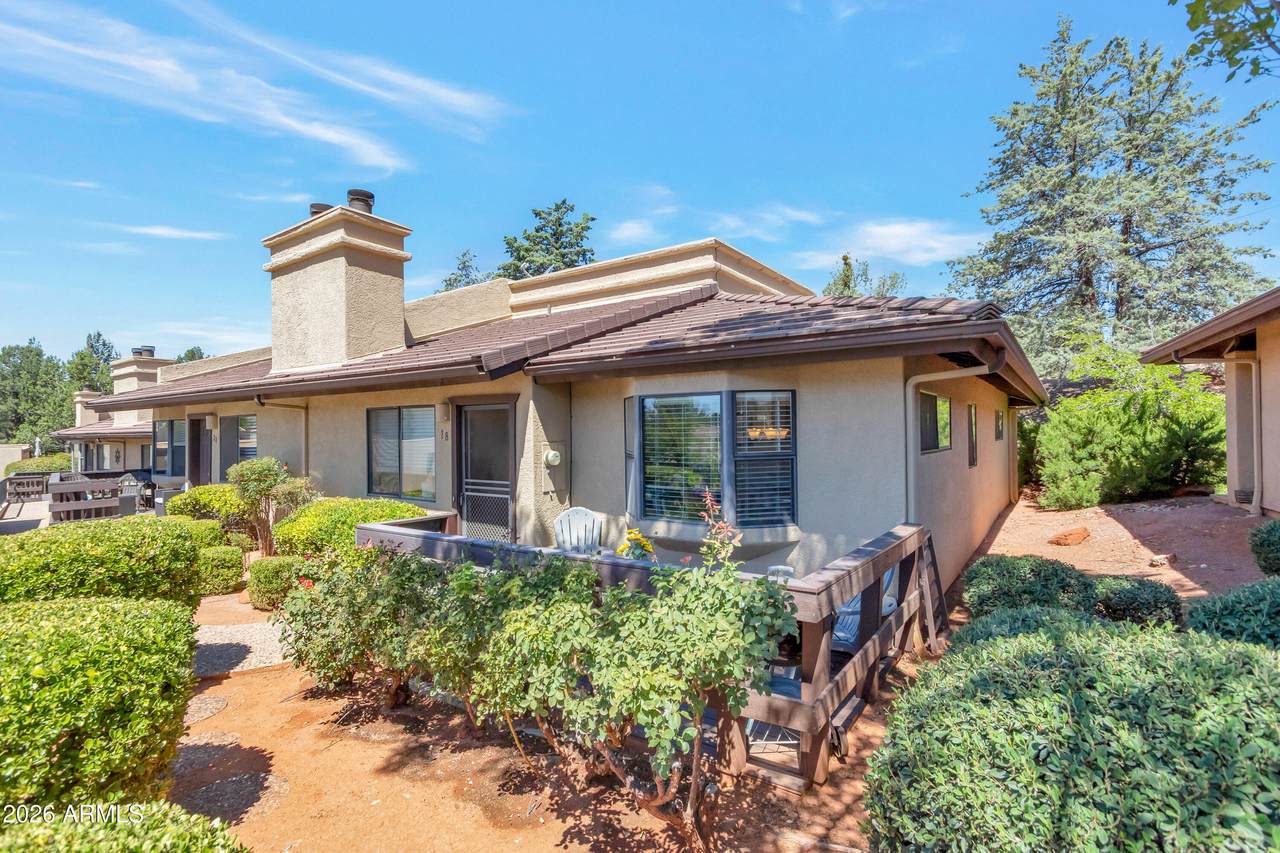 18 Padre Drive - Photo 1