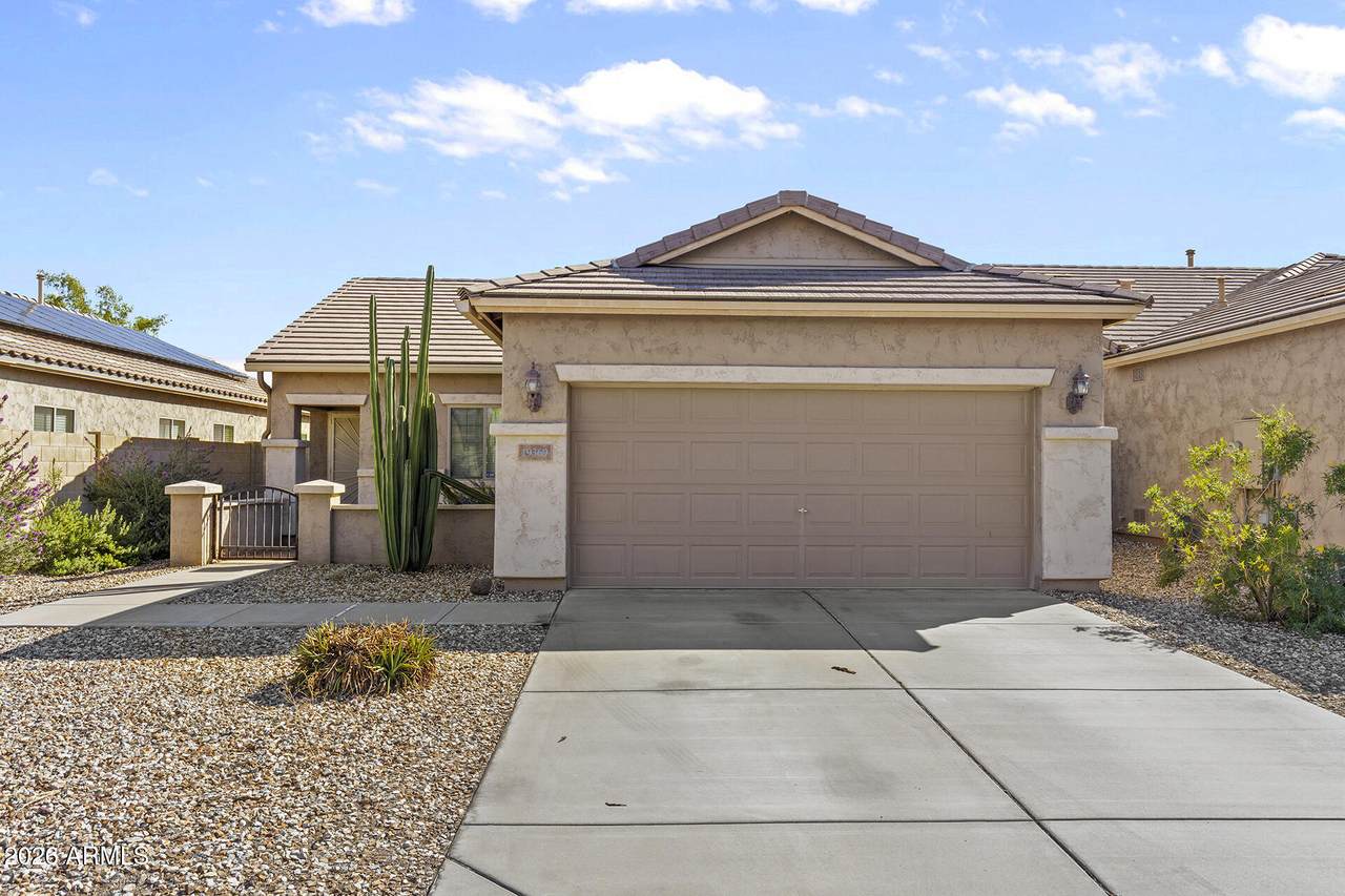 19369 Woodlands Avenue - Photo 1