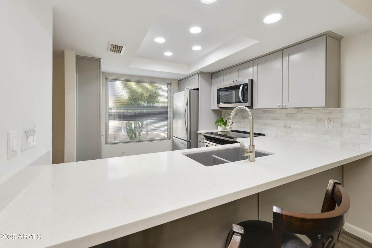 435 Boojum Way - Photo 1