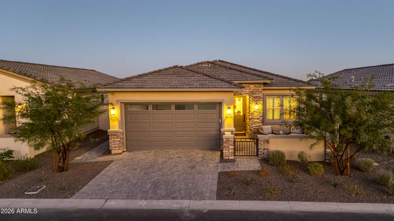 5605 206TH Avenue - Photo 1