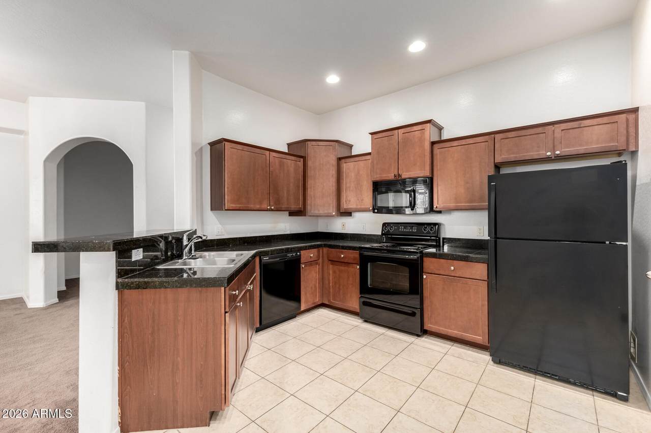 14575 Mountain View Boulevard - Photo 1