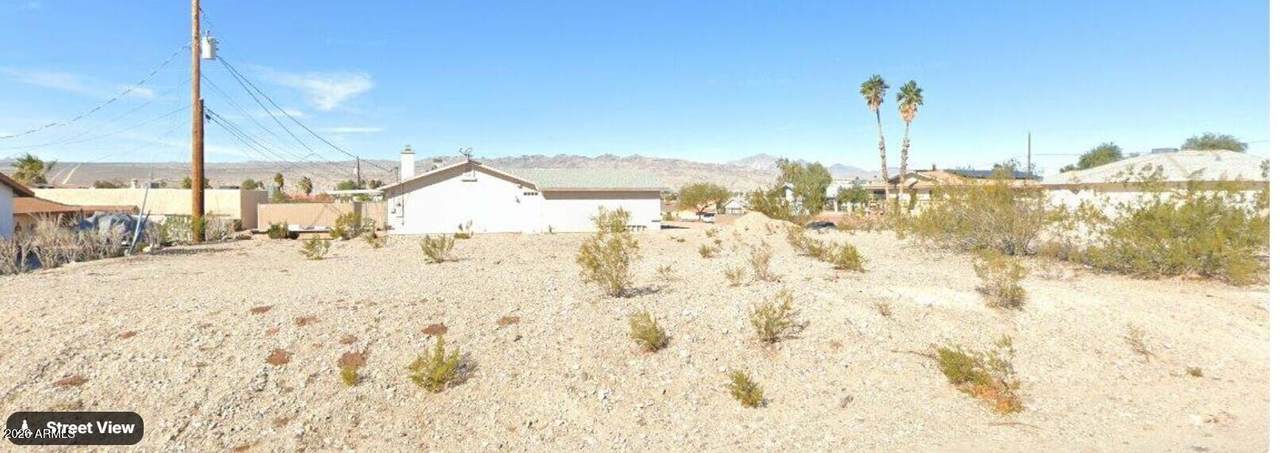 1265 Country Club Circle - Photo 1