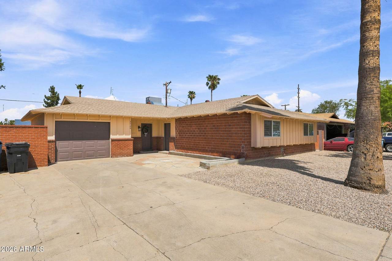 3720 Bethany Home Road - Photo 1