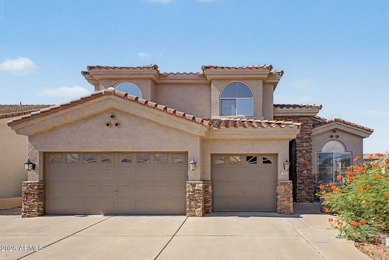 1223 Waltann Lane - Photo 1