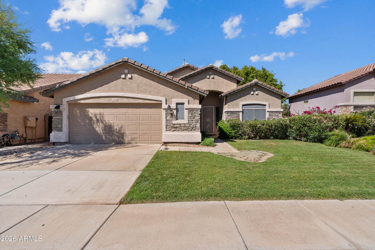 3928 Hollyhock Place - Photo 1