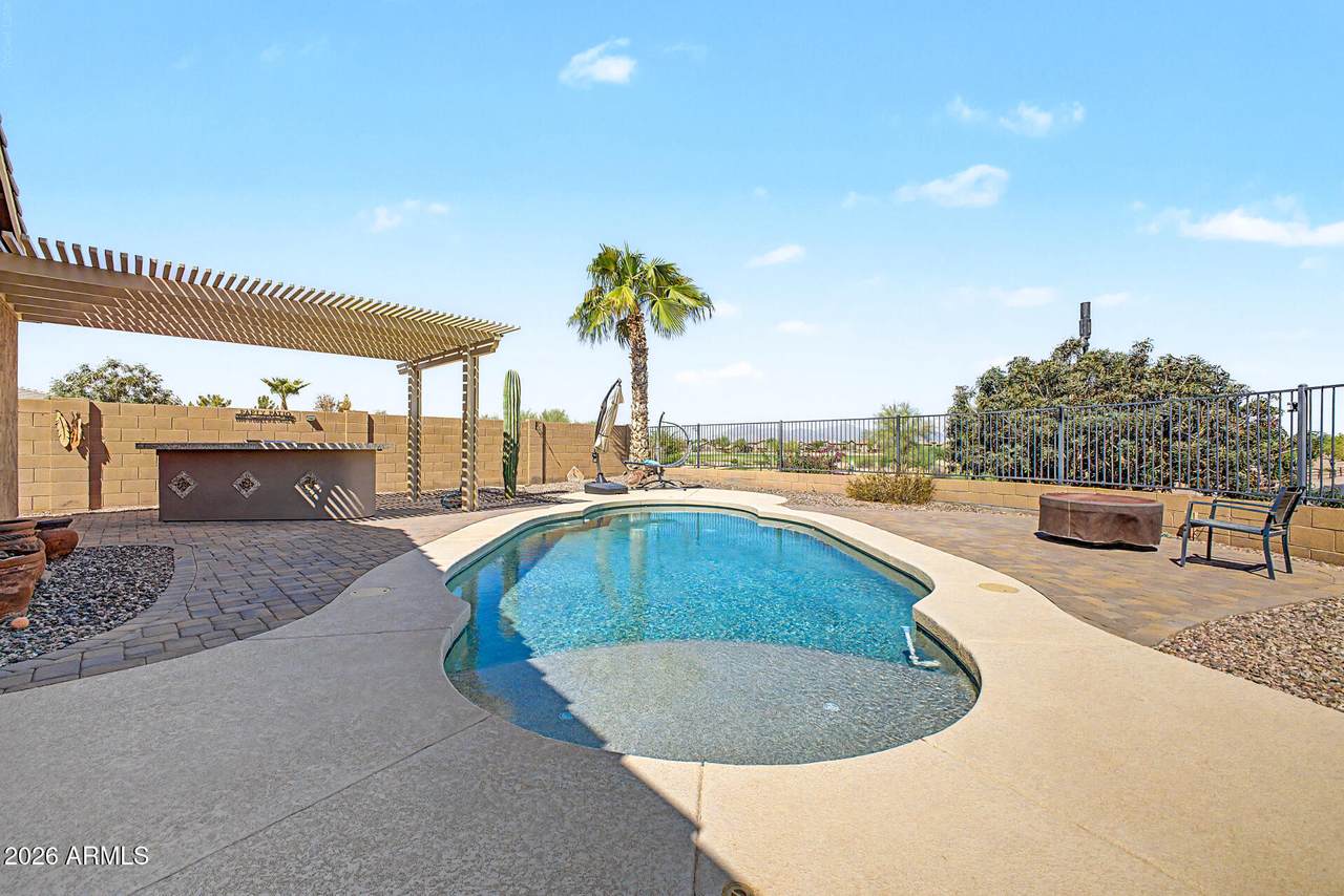 41680 Elm Drive - Photo 1