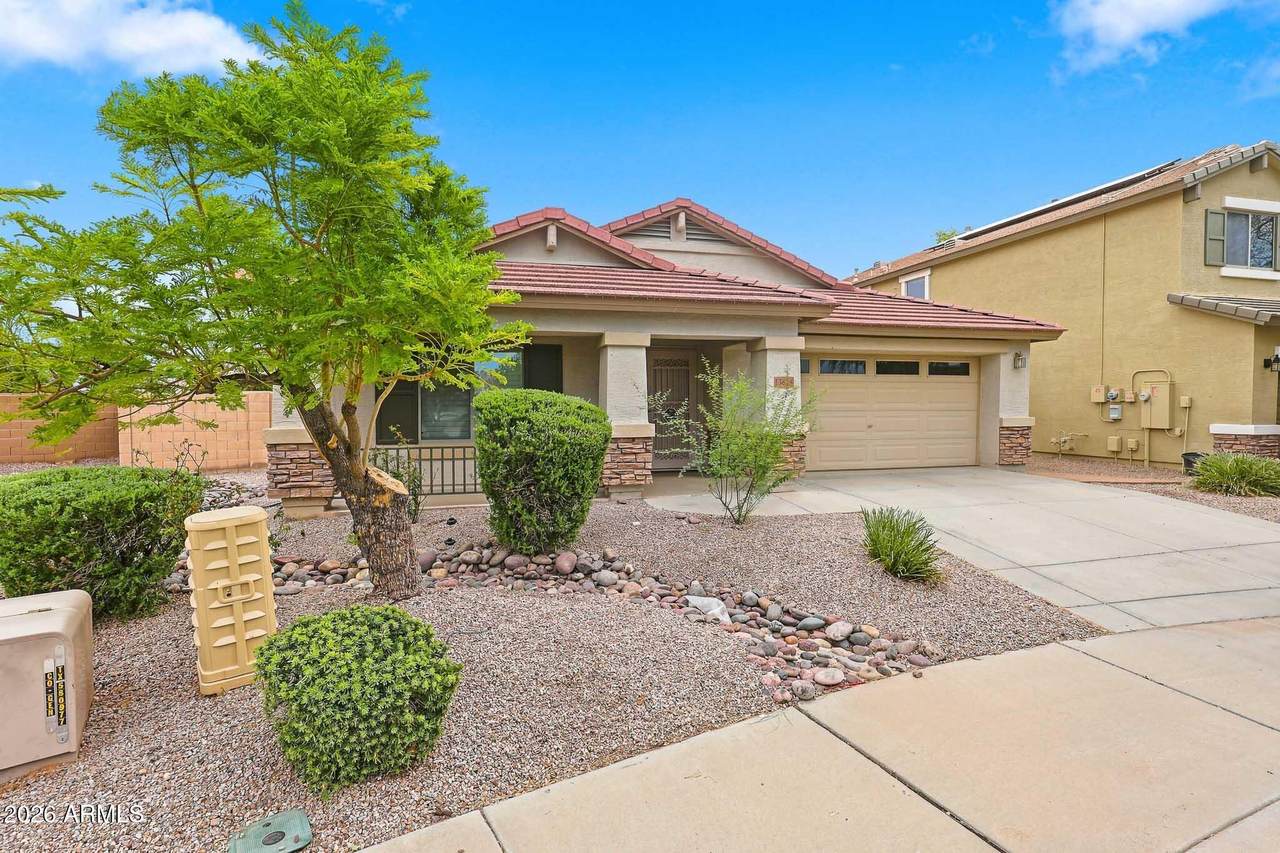 13625 175TH Drive - Photo 1