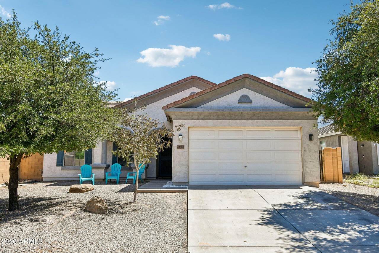 40885 Arbor Avenue - Photo 1