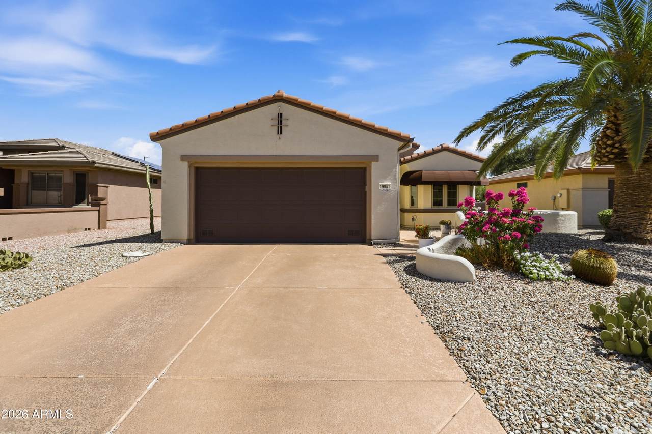 19951 Crescent Way - Photo 1