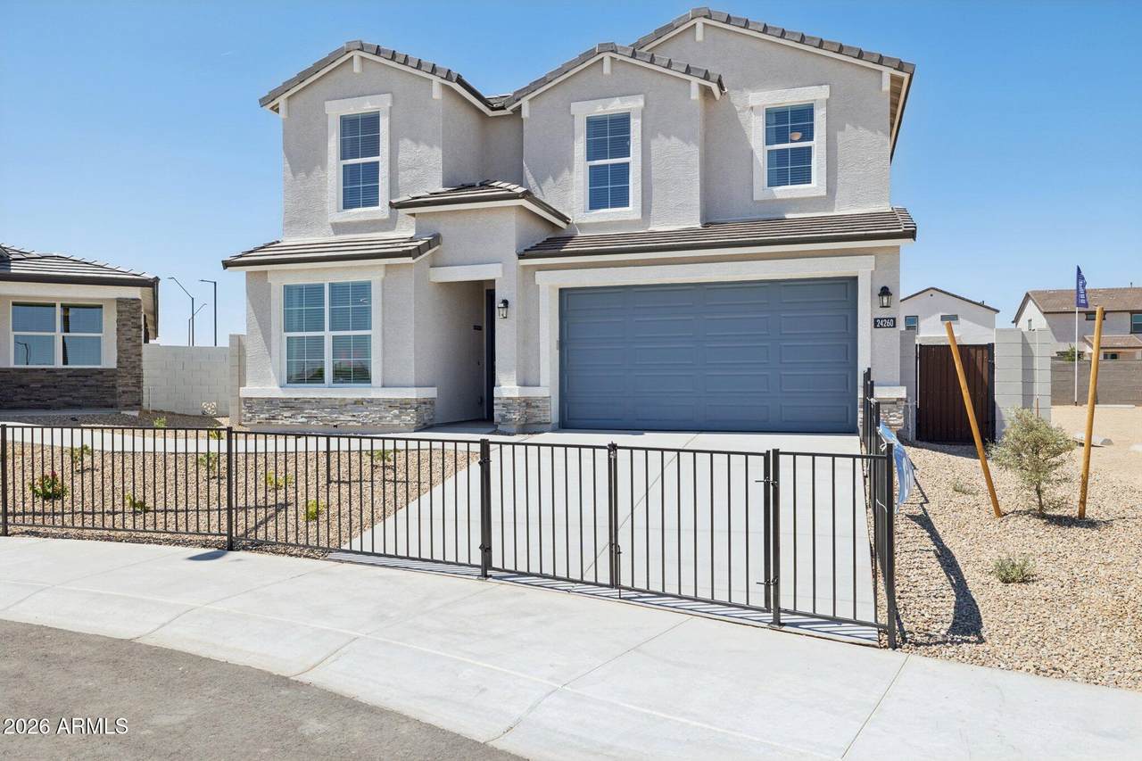 https://bt-photos.global.ssl.fastly.net/armls/1280_boomver_1_7076813-2.jpg
