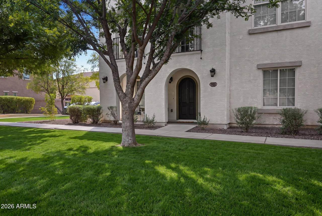 905 Osborn Lane - Photo 1