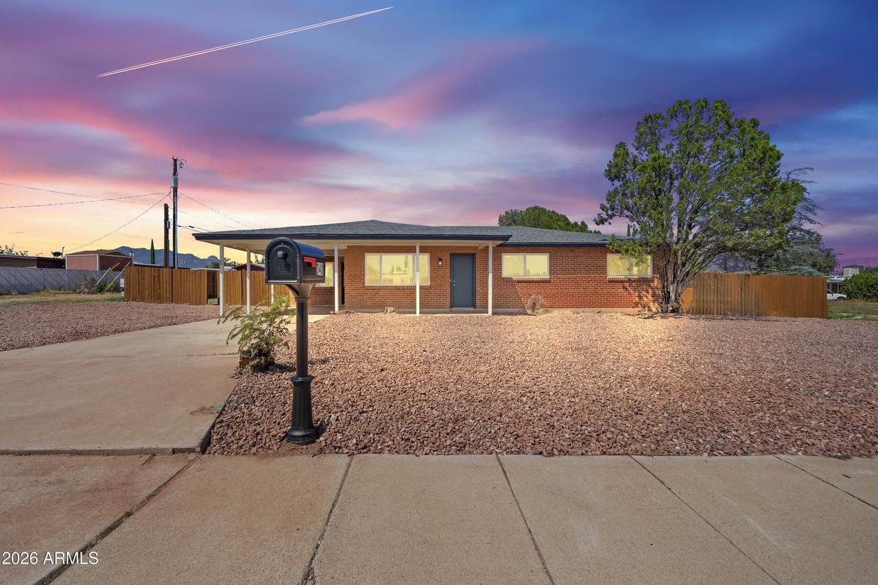 340 Lenzner Avenue - Photo 1
